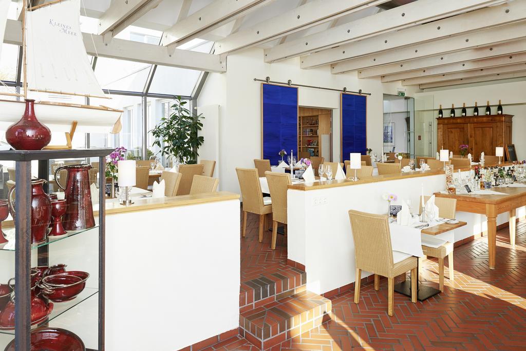 Hotel Kleines Meer Waren  Exteriér fotografie